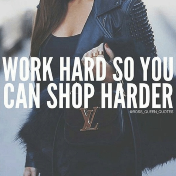 Meet your Posher, Lauren - Picture 2 of 8